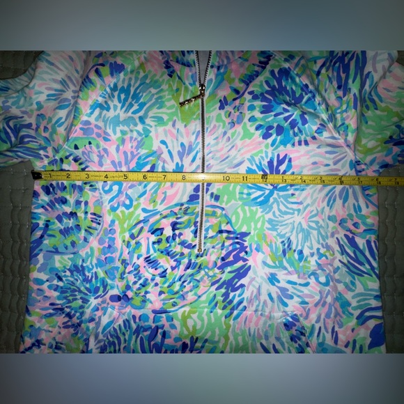 Lilly Pulitzer Skipper Popover Multi Shell of a Party Turtles Sz Small VGUC - Picture 3 of 10